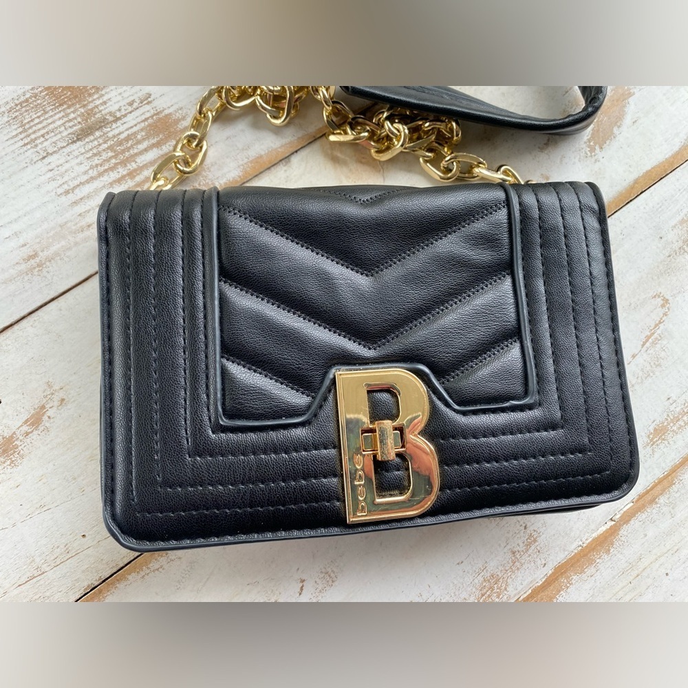 BEBE Katrina Quilted black leather purse Crossbody Bag gold tone magnetic close - Picture 2 of 13